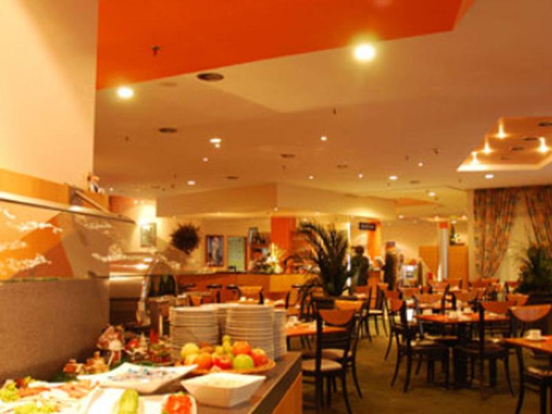 911547886B48BA024DA456C048A7C88B