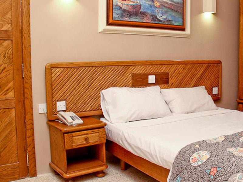 2D66B7CB4DDE74644196C22F3D8EBE06