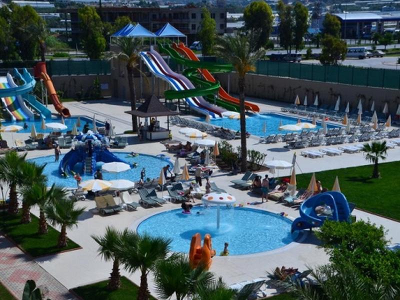 30D00864F8CC7F94D0DBEBBC3A07B78E