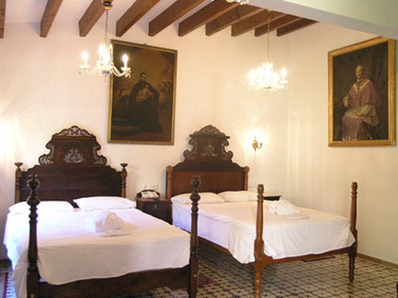 FD11BFDE2B30D1EE9A4CC7000B4905A7