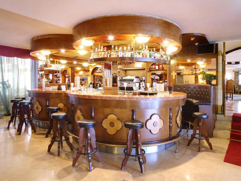 38E4295E5EA8129F1BA42DA77C27CA7B