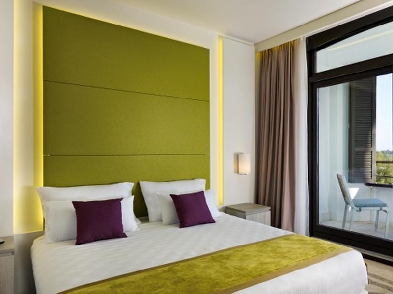 BC48B860E2484B5D07790E96A9431CA5