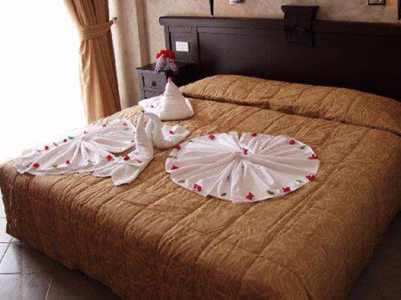 B4ED1A4E2D5DED410230B449DE8E6176