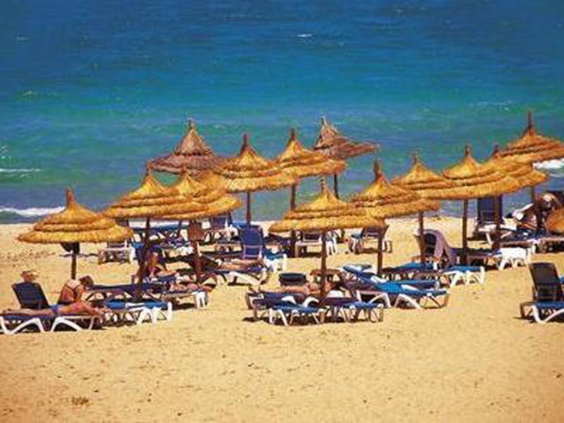 72FB4AEBD0A9617DCC1236E1135A6418