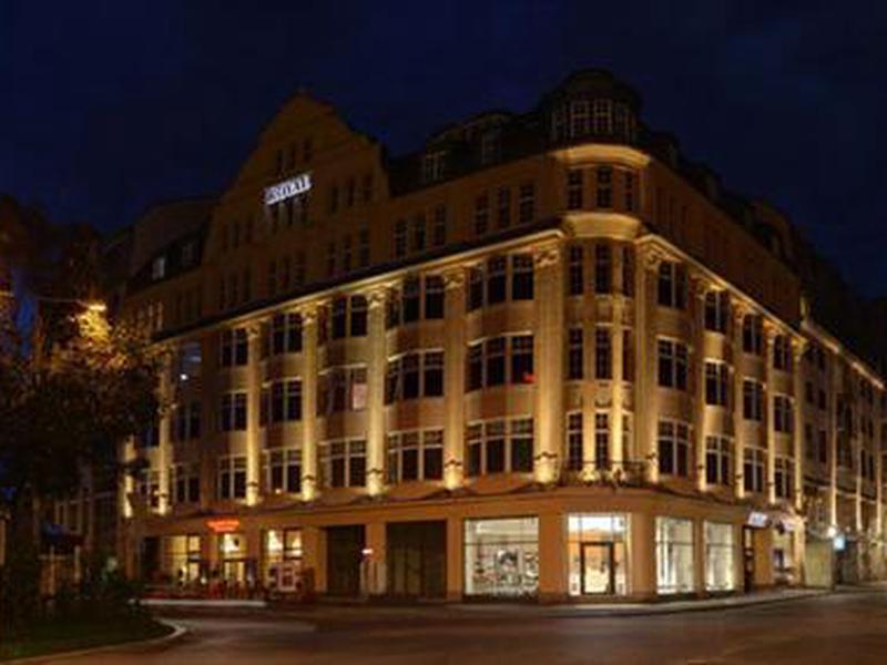 F327BA3BFD5C78696FD6AAFB604B1665