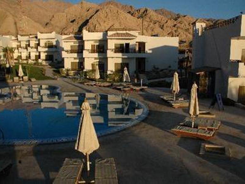 D89F37A0E3ED766D1BD84302D1E7D662