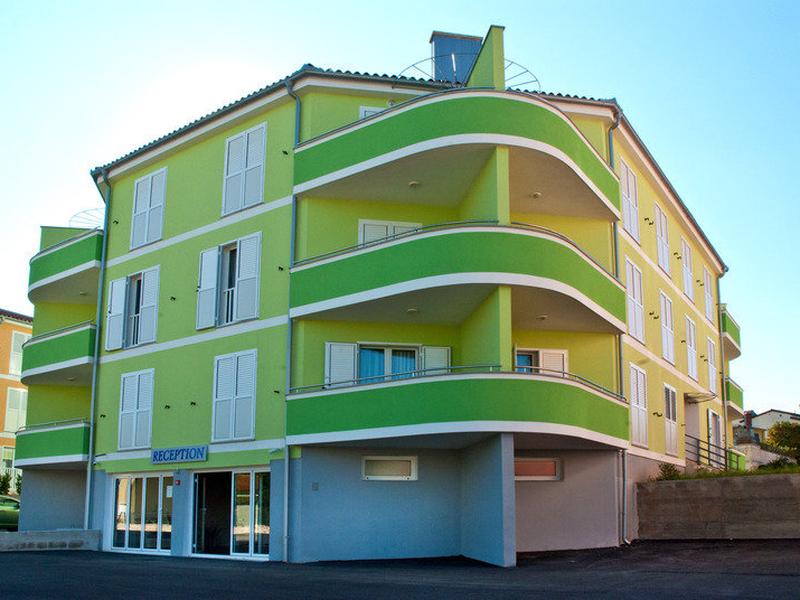 34B2C5A6E7792CD7E988AB21A180A7B6