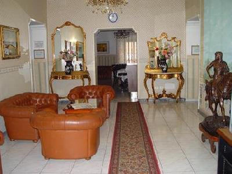 07BD57949E1514E2D1B524BB02915FEE