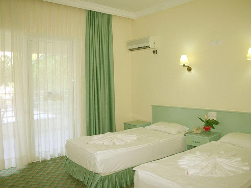 E492261B4CDB40A0B467746419C78F4C