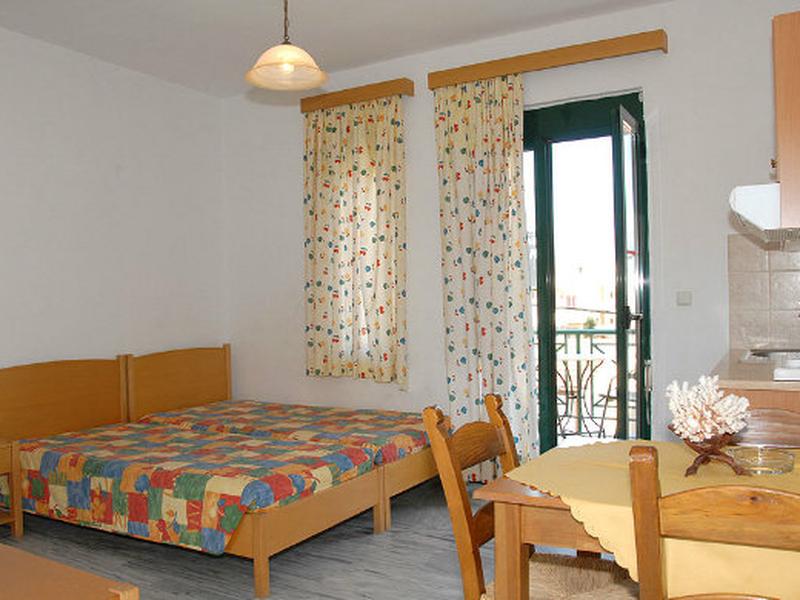 15CCC44BCEC5683EB0AD207F7151778D