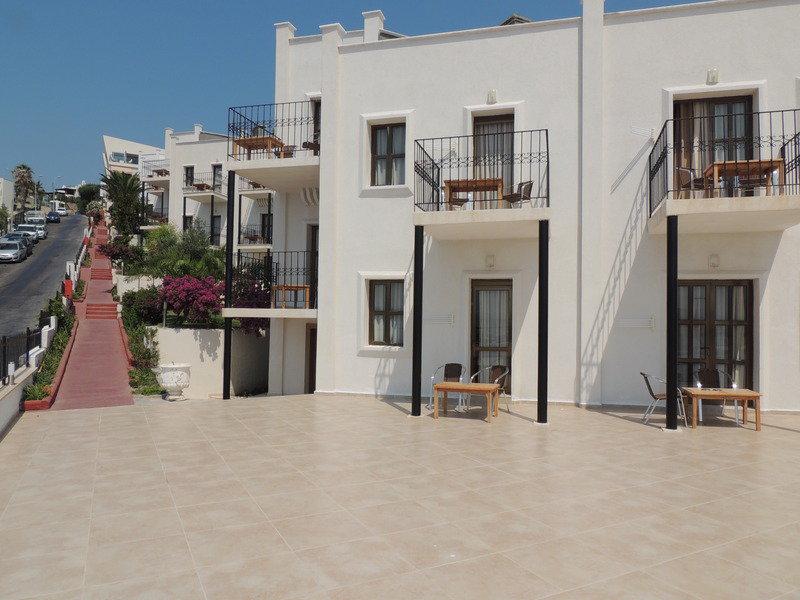 4FCE7EB159ED632404349BFC035AC75F