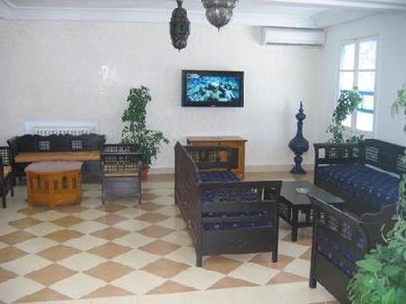 B85E22018C4475F8418C7D0A6E26FB2C