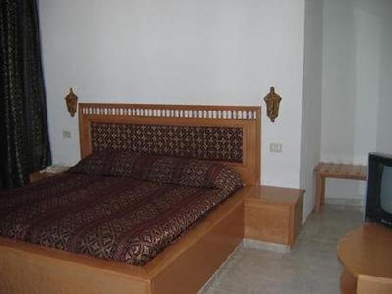 8AF2DB1791F06DA1554C2ACC9447098B