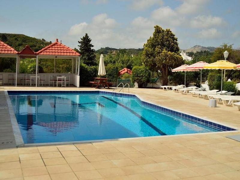 B56AEE44C71F4C26AE30AFE451A26D40