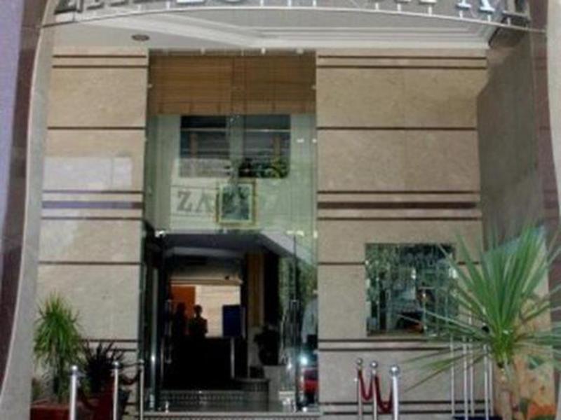 235986AD41F8661E9C6E54D221985FBF