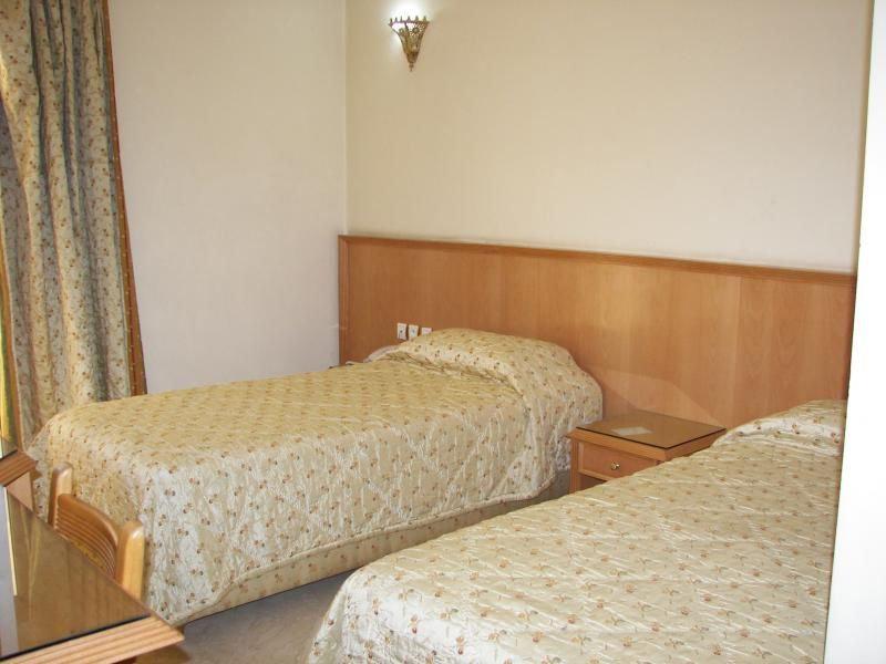 FB80C3689B892F15EB89C8E755467AFF