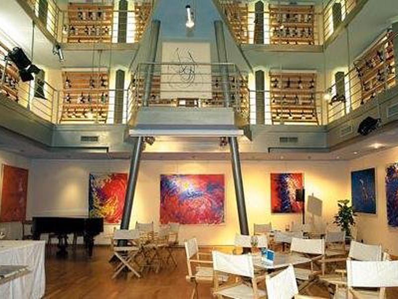 127F74E72B6355ED94E987E02D9DA31E