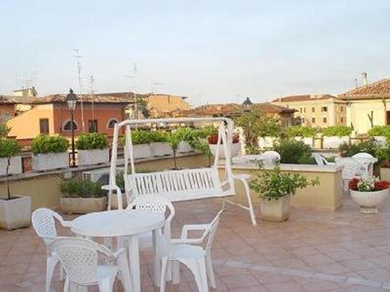 2EDC195D1DB8116882C09B01733D36E3