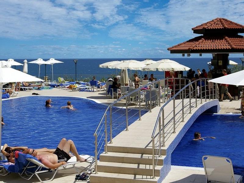 6999C3028861B5986EF453F92A1A69F5