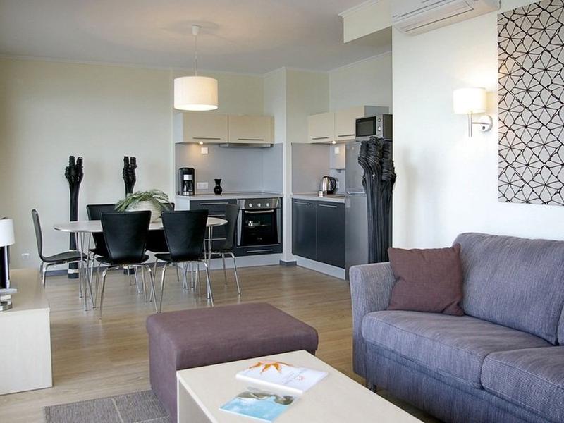 31529A58AE0221A69F947A2F23A94E99