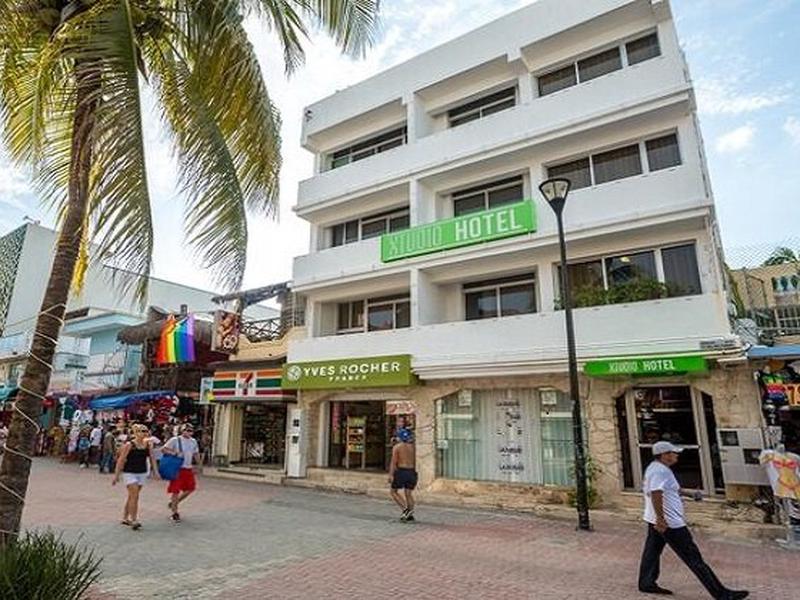 DFD399A1B613EC87D19DD1E3D3757B69