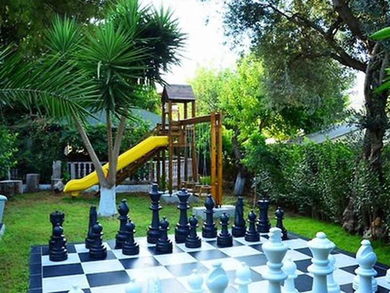 20C75185FA73B23ABEBFD15806995FE2