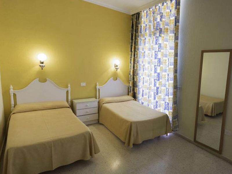 079C5B4FEC75122BC940E97FF25A8FE8