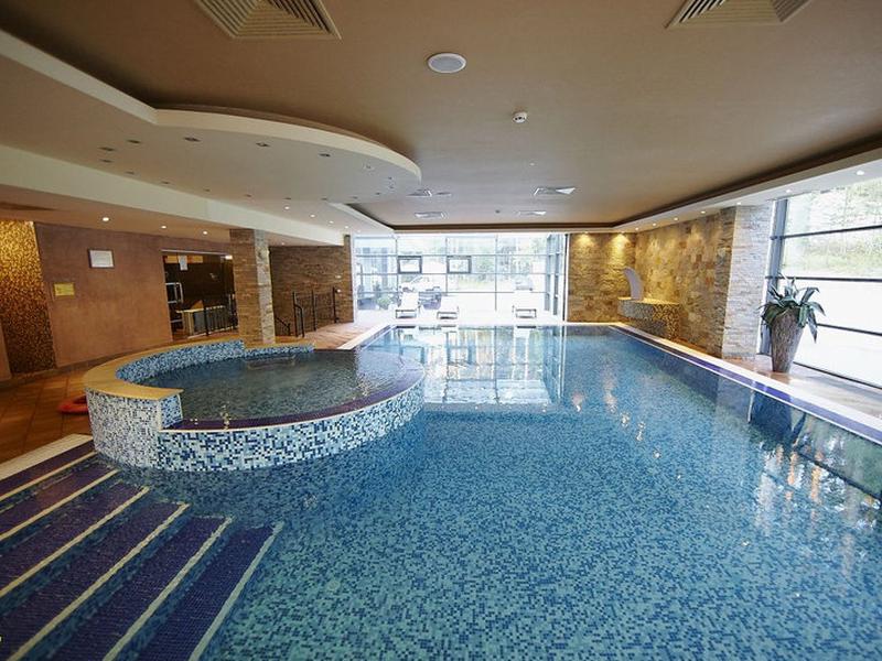 8ED5DB9BB7D7D83E223FBD5AF9EBF821