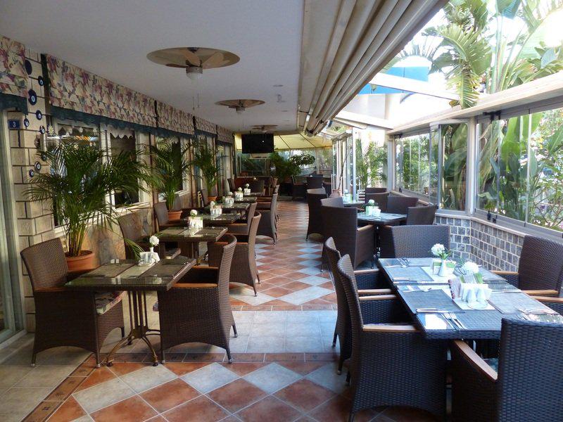 57A9937E480A21436D80FAC06931A3C3