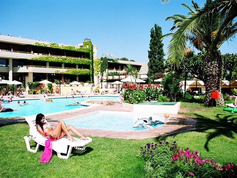 F7A4DA3D4D7745887B3CDDA3FB60E7CA