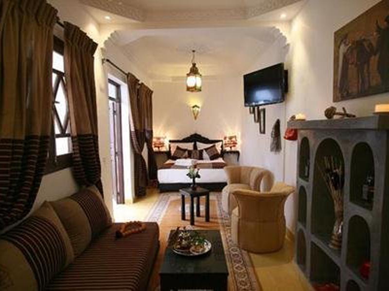 21F4B75C091EF9F50EEDDBB920A2F6A2