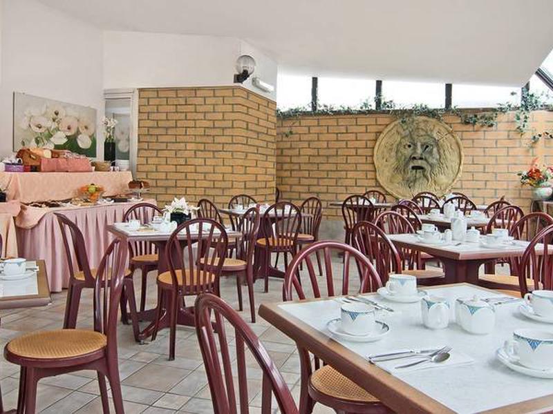 B2D300B953B67DD8F675F2243C7B6525