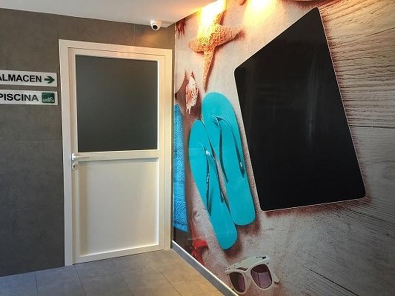 535DF55BB57C6B5A1820648D505D44AD