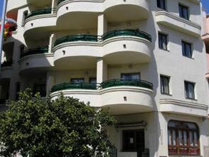 4244FD4C0D9C941ED0B3224A3CDD590D