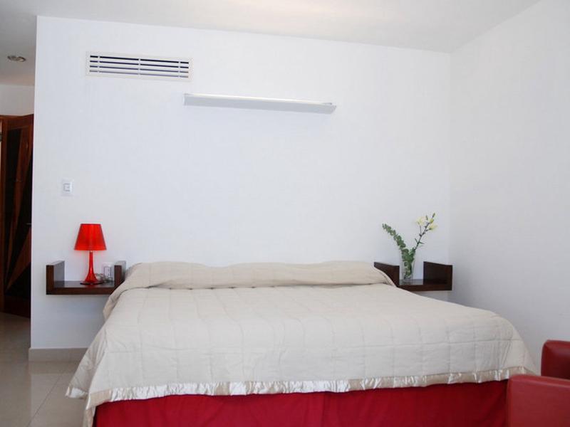 8F3558BEA335A0B93072901E30E0C384