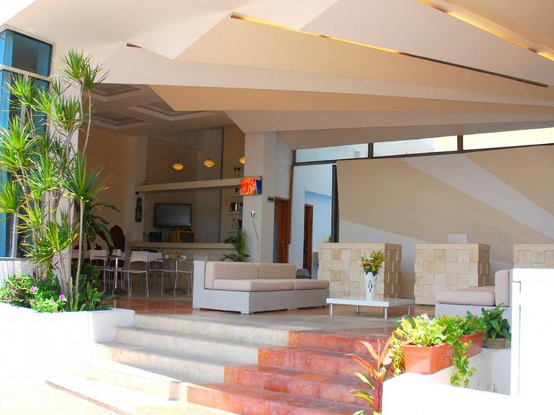 00DBE3E72387A51F0E1BCB611825034D