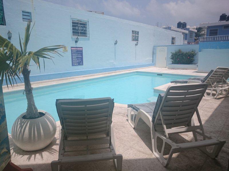 DE58B193675E2F578FC12585FD7FBD46