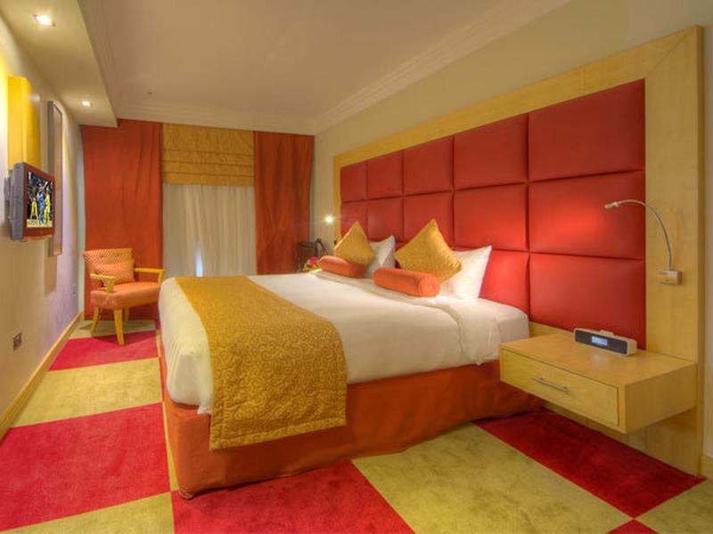 C0F953E756642D8B3025D8250EFB88E2