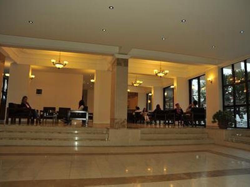 C9CD0BE75796B53543CE7E280BAC5000