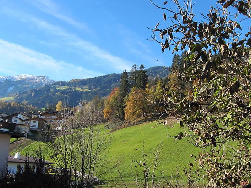 3C5BD0491505B83DD19E5EFBFF92A206