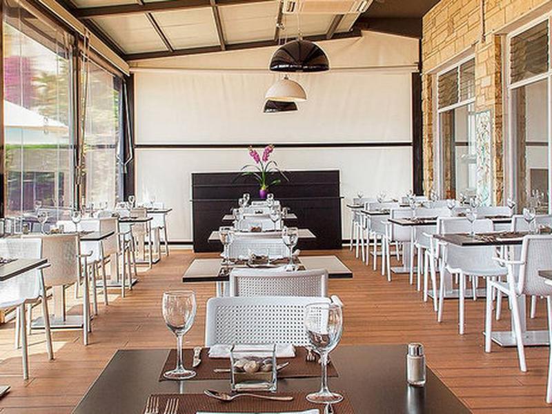 E365E9A3BCAA366E93B4E0FAF30FC855