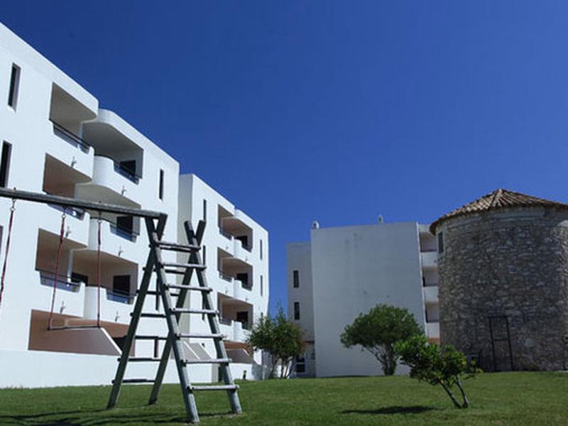 9355D9264031F77058D2370E3318B7AD