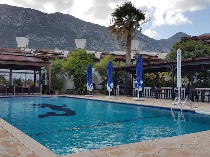 2469DAB73462EB94CFC78269F651EF80