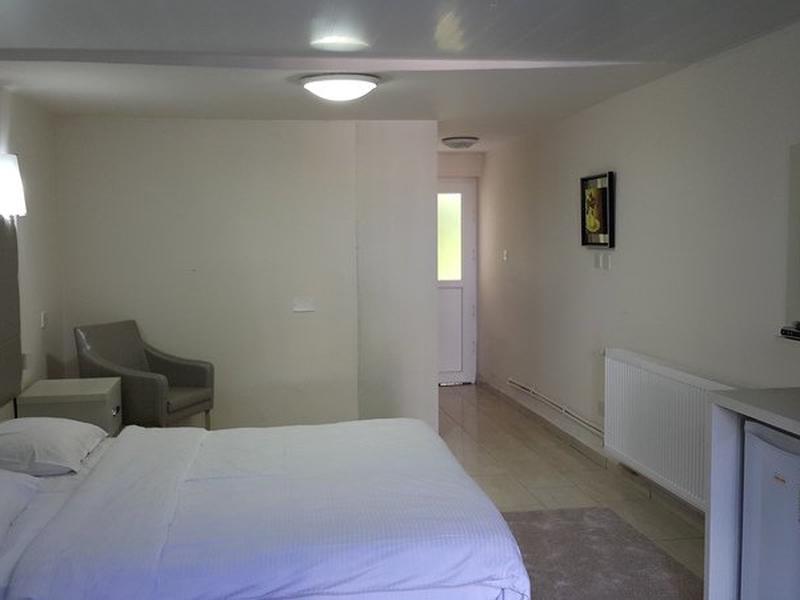 B99EFAA8072CE6AEF1747E4F26D2AA42