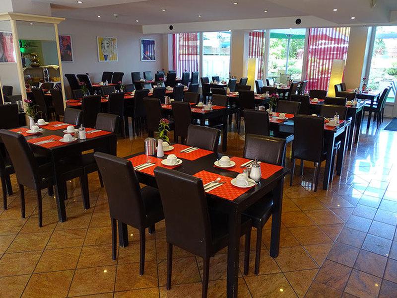 02ADC5BF504BB148EE654476D38B6D85