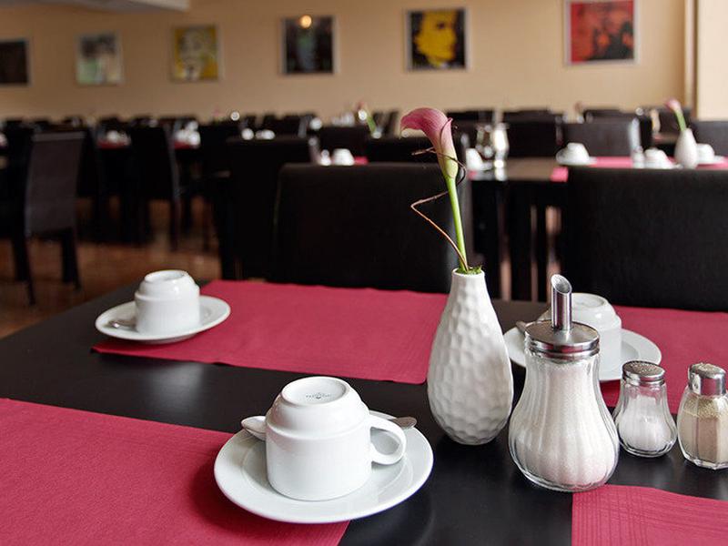 DD7EDB1E2063EEDEFD48D63583FEF1BE