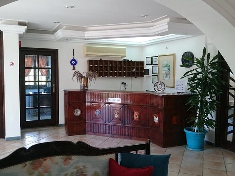 F1D41F77578C1E2637C0F84329258BD6