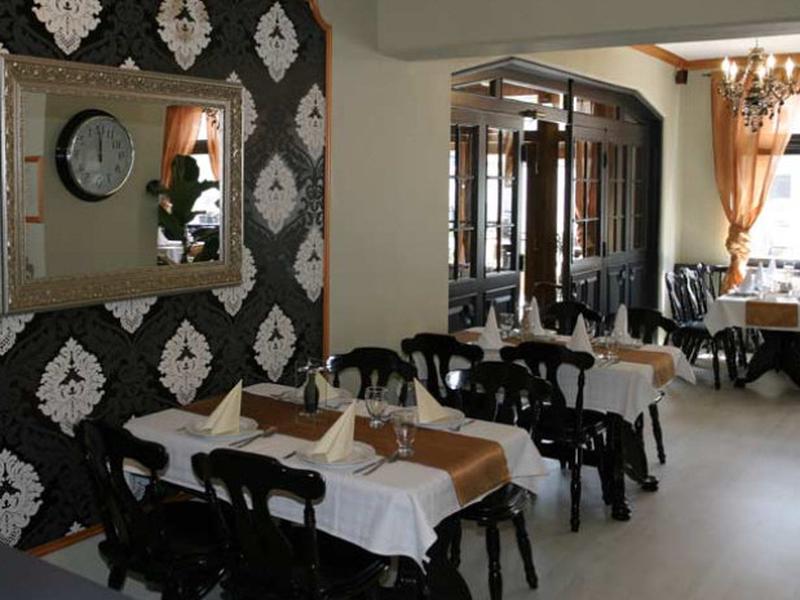 E27065798F7806353A39F44203BF7993