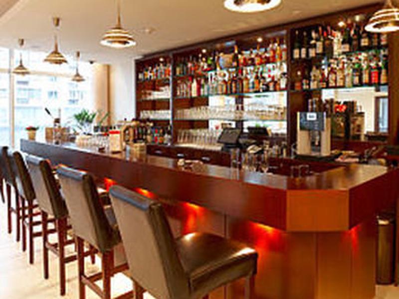 7FEEB182271112C75F89CF6DCCBCC6AD