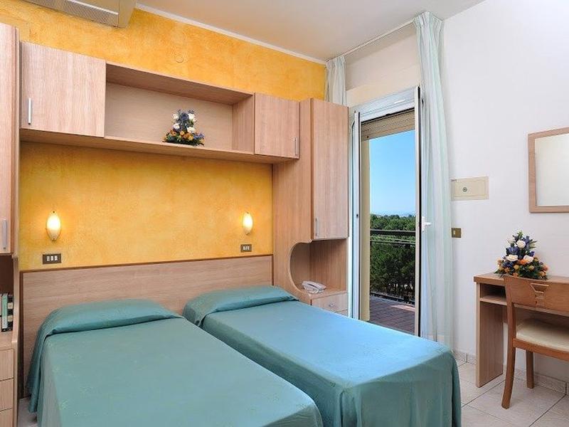 5B0D71CA856FD7376556E37CA288B0F8